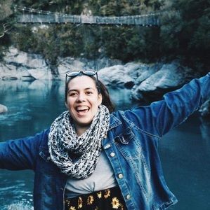 Meet your Posher, Maria